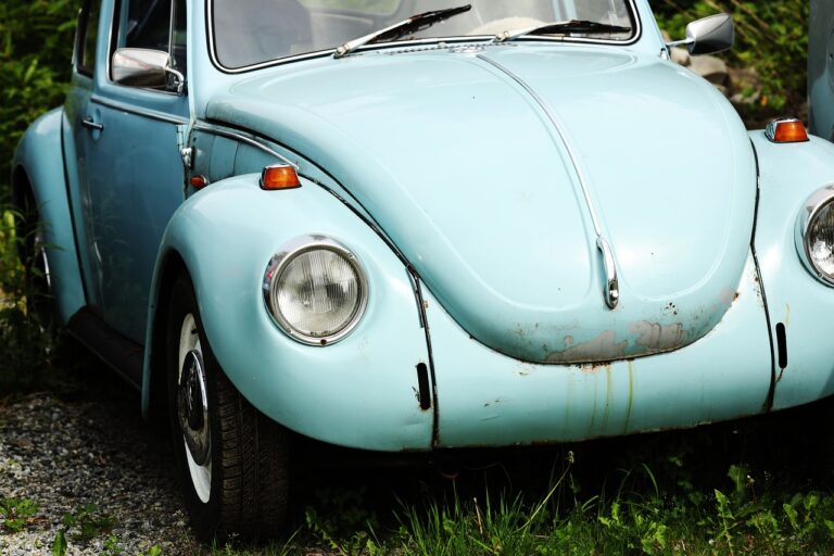 The Role of Digital Twins in Streamlining Automotive Manufacturing Processes